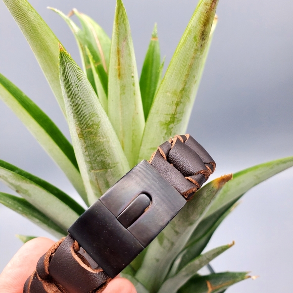 Inox 316 L Dark Brown Leather Mens Bracelet Metal Buckle - Picture 4 of 10